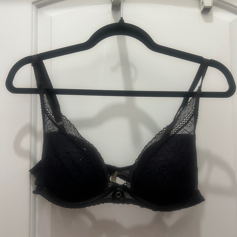 Chantelle Black Floral‎ Lace Underwire Bra Mesh Straps Center Bow Detail Womens - Picture 2 of 7